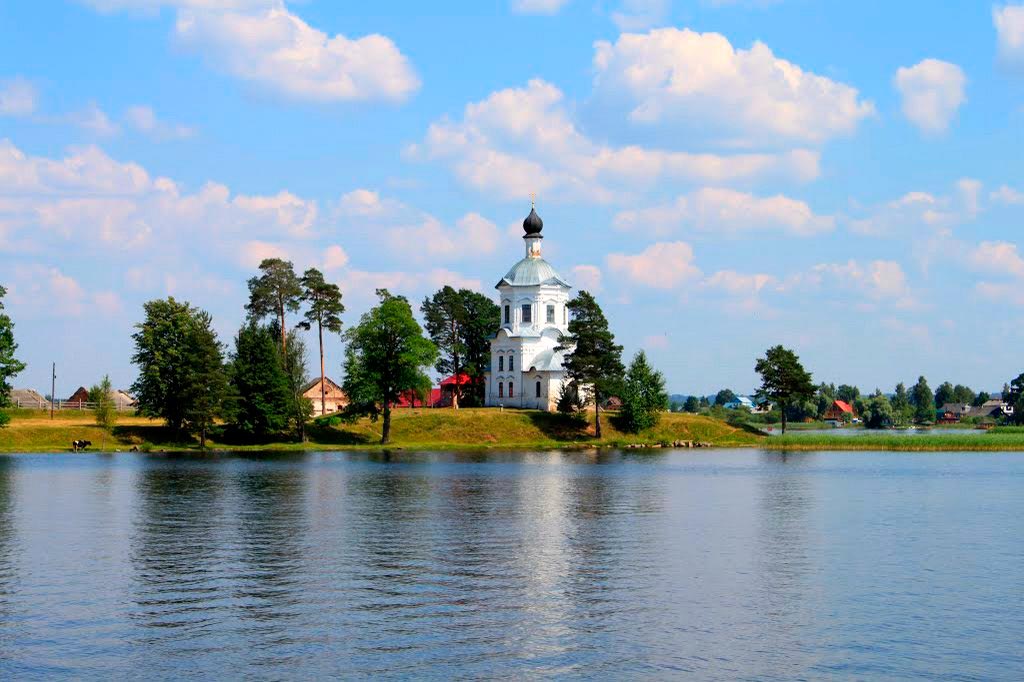Озеро Селигер в России